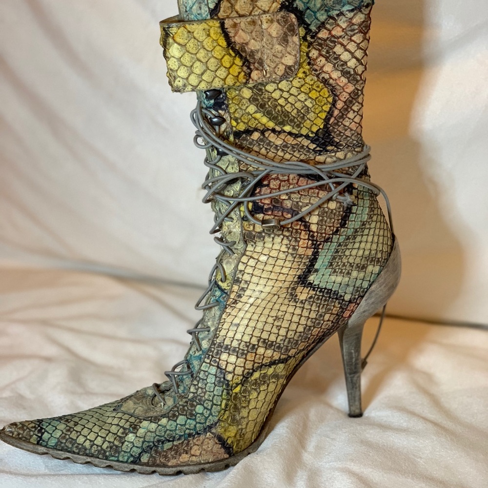 Boats Multi color snake skin